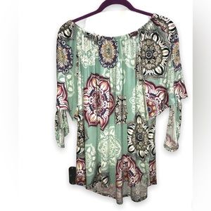 Pink Coconut Boutique Silky Top - Size Medium